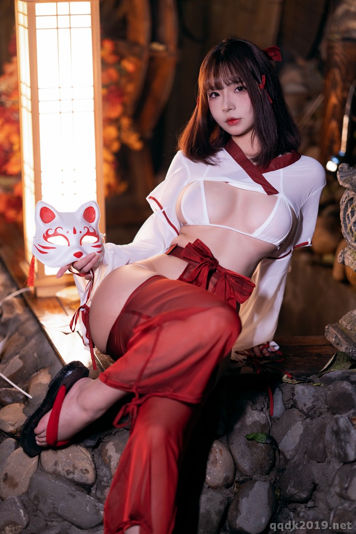 Coser-yuuhui-008.jpg